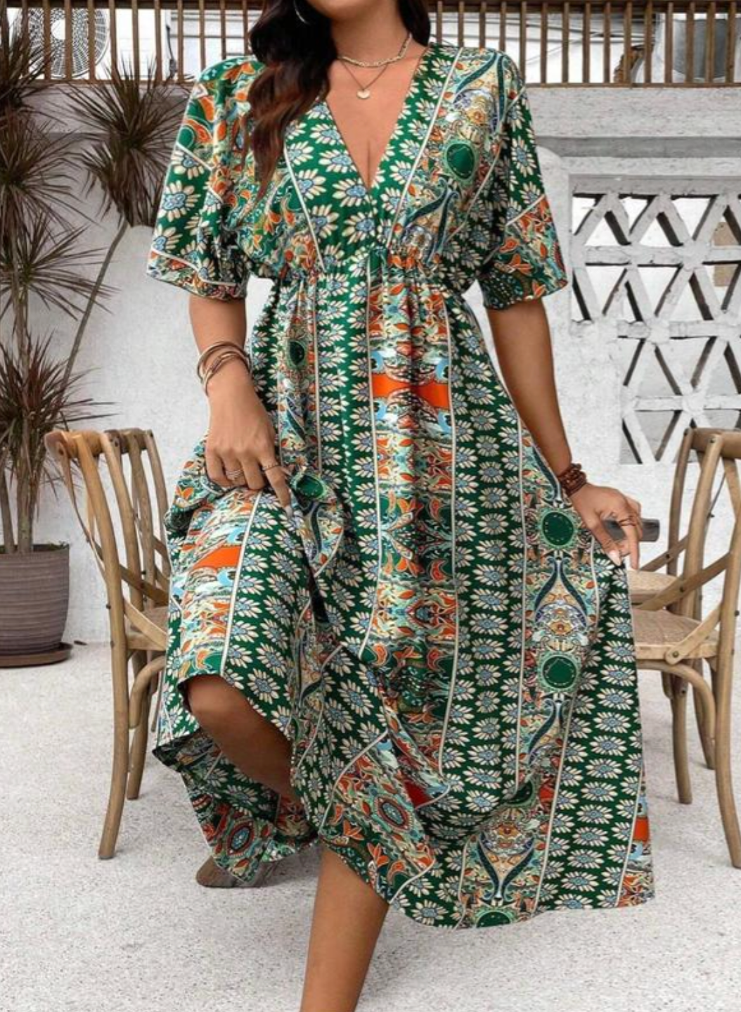 Vestido casual con escote en V