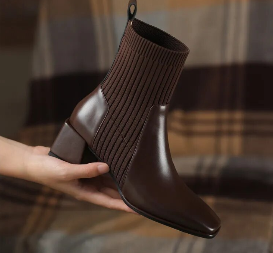 Botines Lola para mujer – botines cómodos con suela amortiguante y ajuste elástico para pie ancho