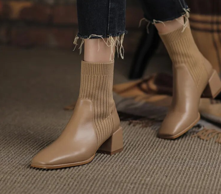 Botines Lola para mujer – botines cómodos con suela amortiguante y ajuste elástico para pie ancho