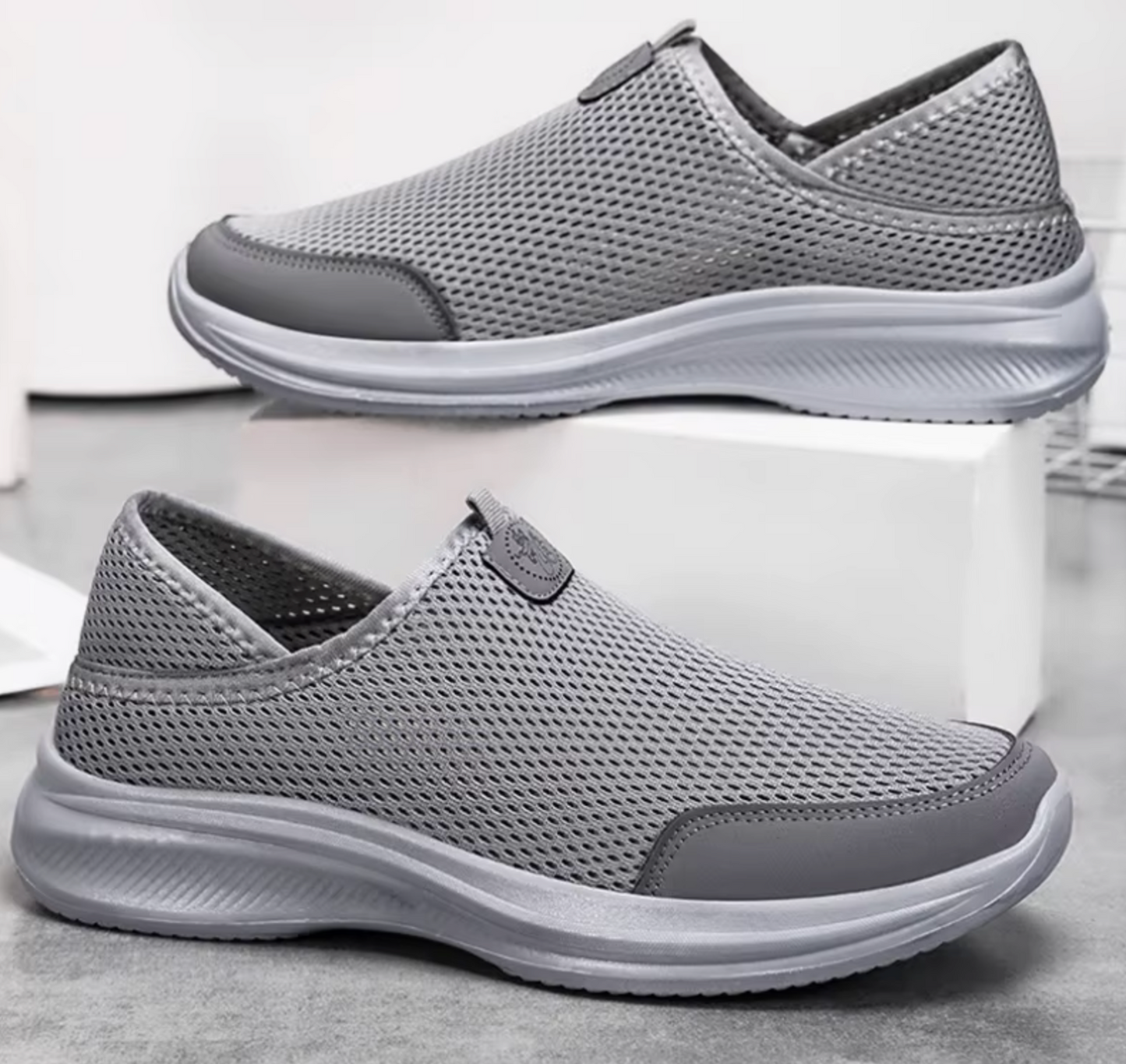 Tenis Cómodos y Ligeros Antiderrapantes – Uso Diario