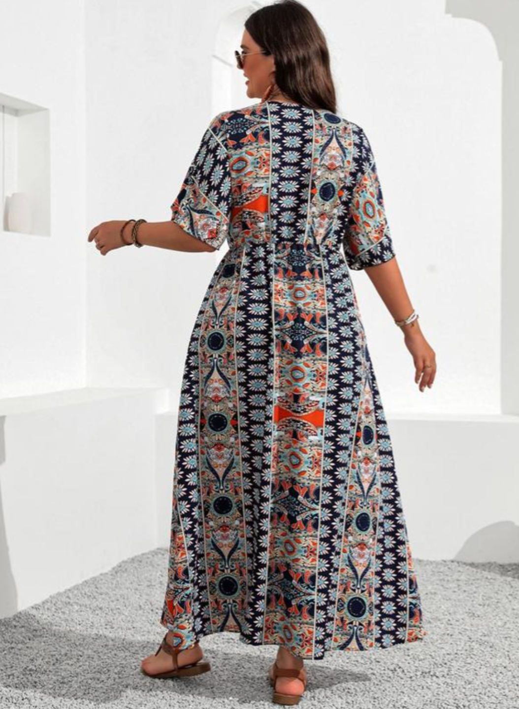 Vestido casual con escote en V