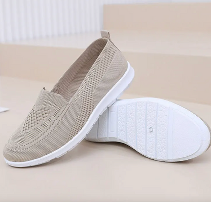 Zapatos cómodos femeninos con suela amortiguante y piel elástica